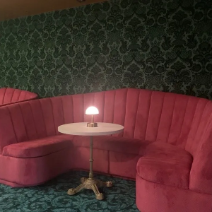 nightclub booth with vertical channel backrest handmade by HRR custom design furniture 