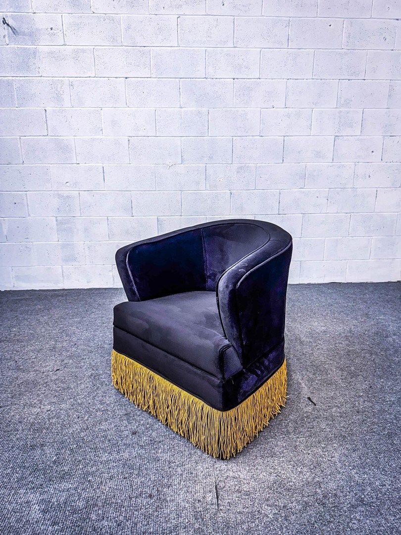 Fringe barrel chair